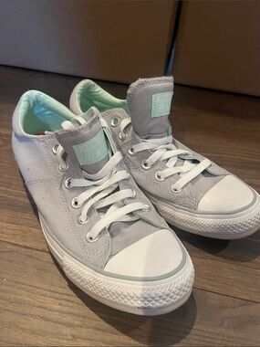 Converse Kids Low Top Sneakers in Light Gray with Mint Accents